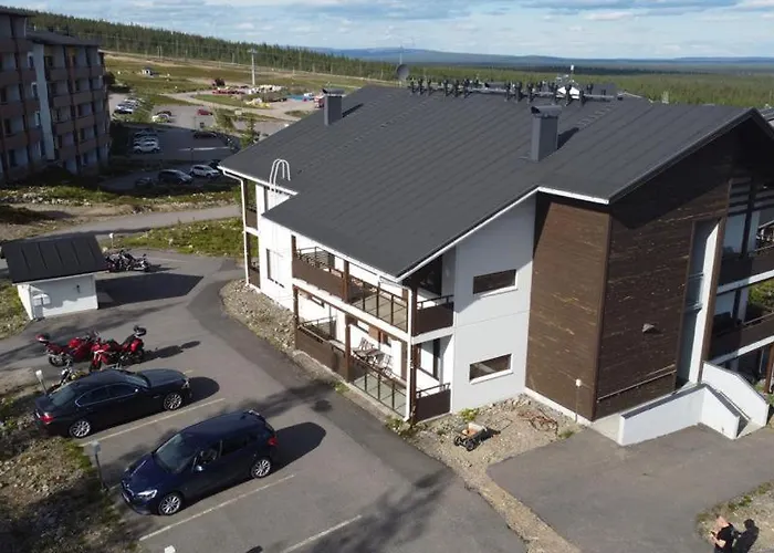 Yllaes 102 아파트